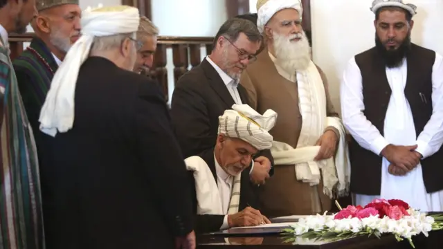 د بین‌الافغاني سولې لاره: له حزب اسلامي سره د سولې د هوکړه لیک رسمي کول